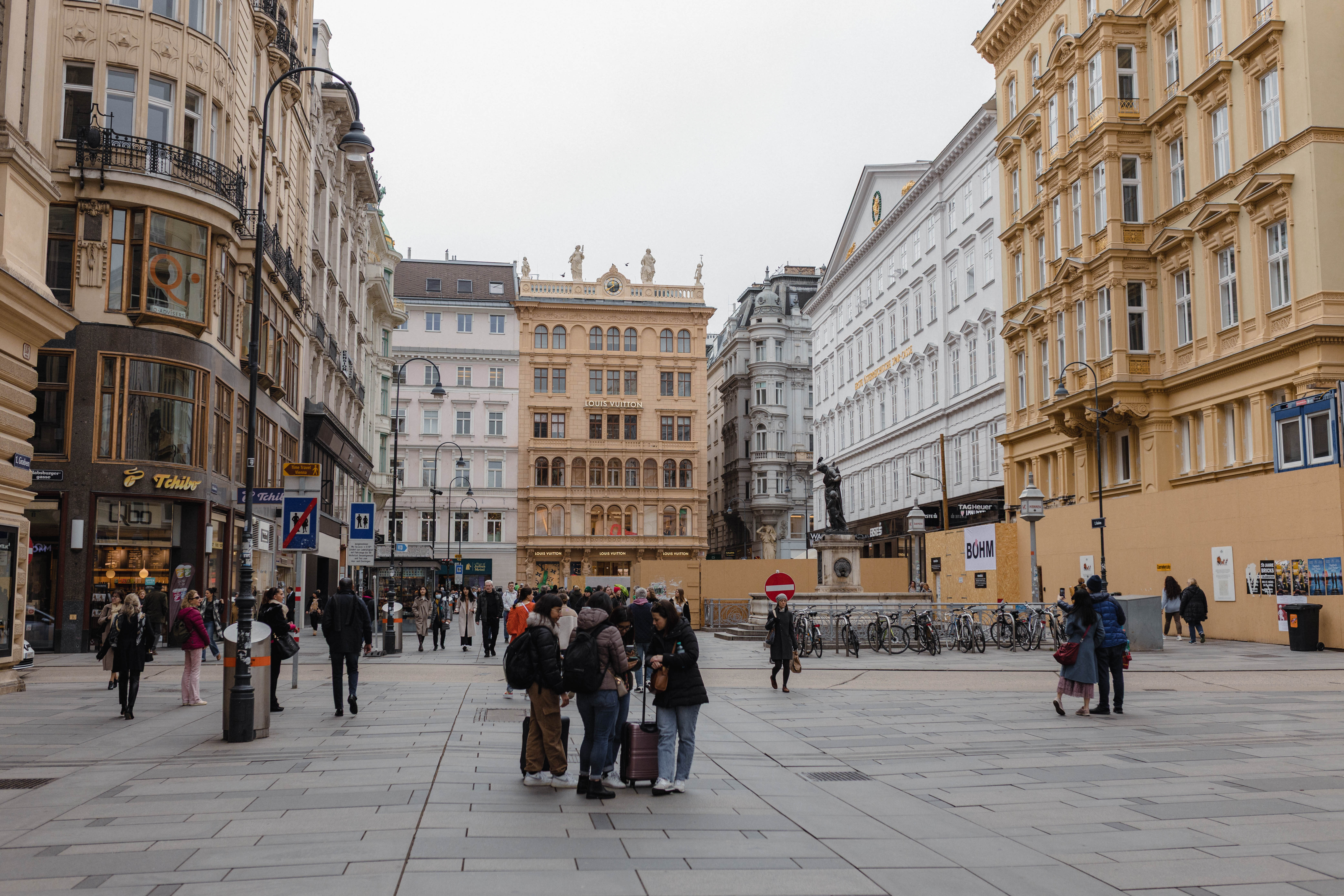 Vienna 844