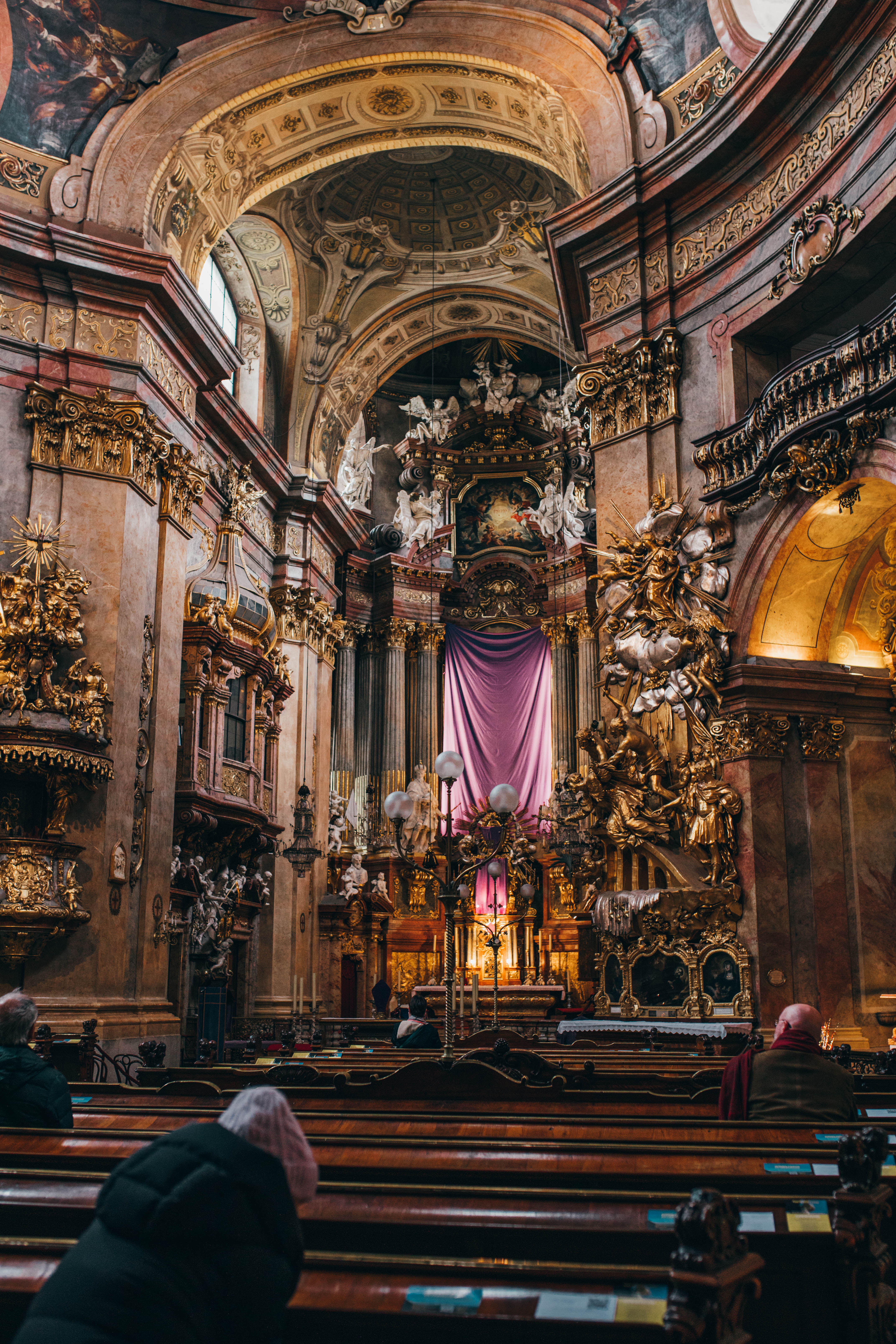 Vienna 869