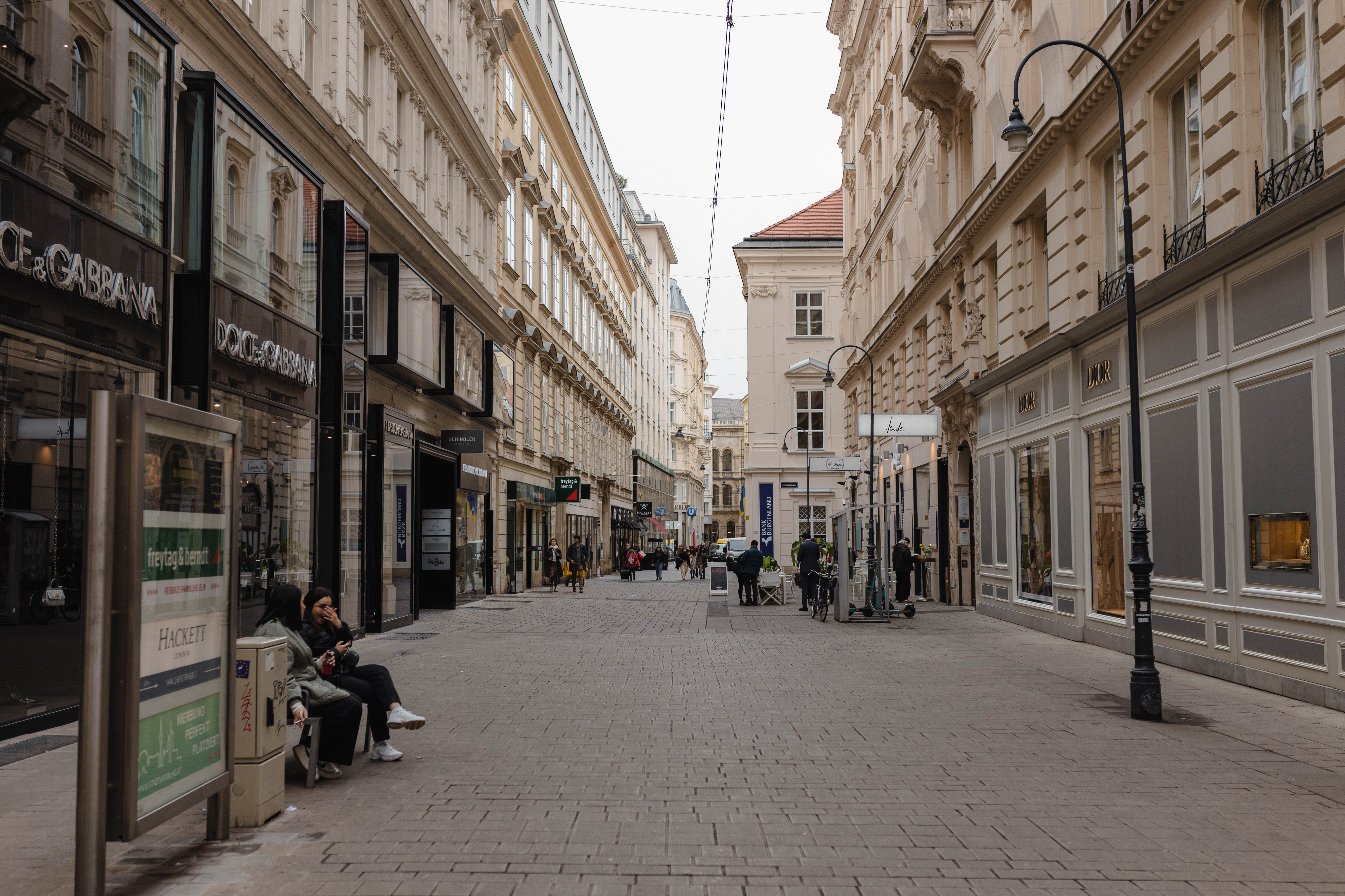 Vienna 884