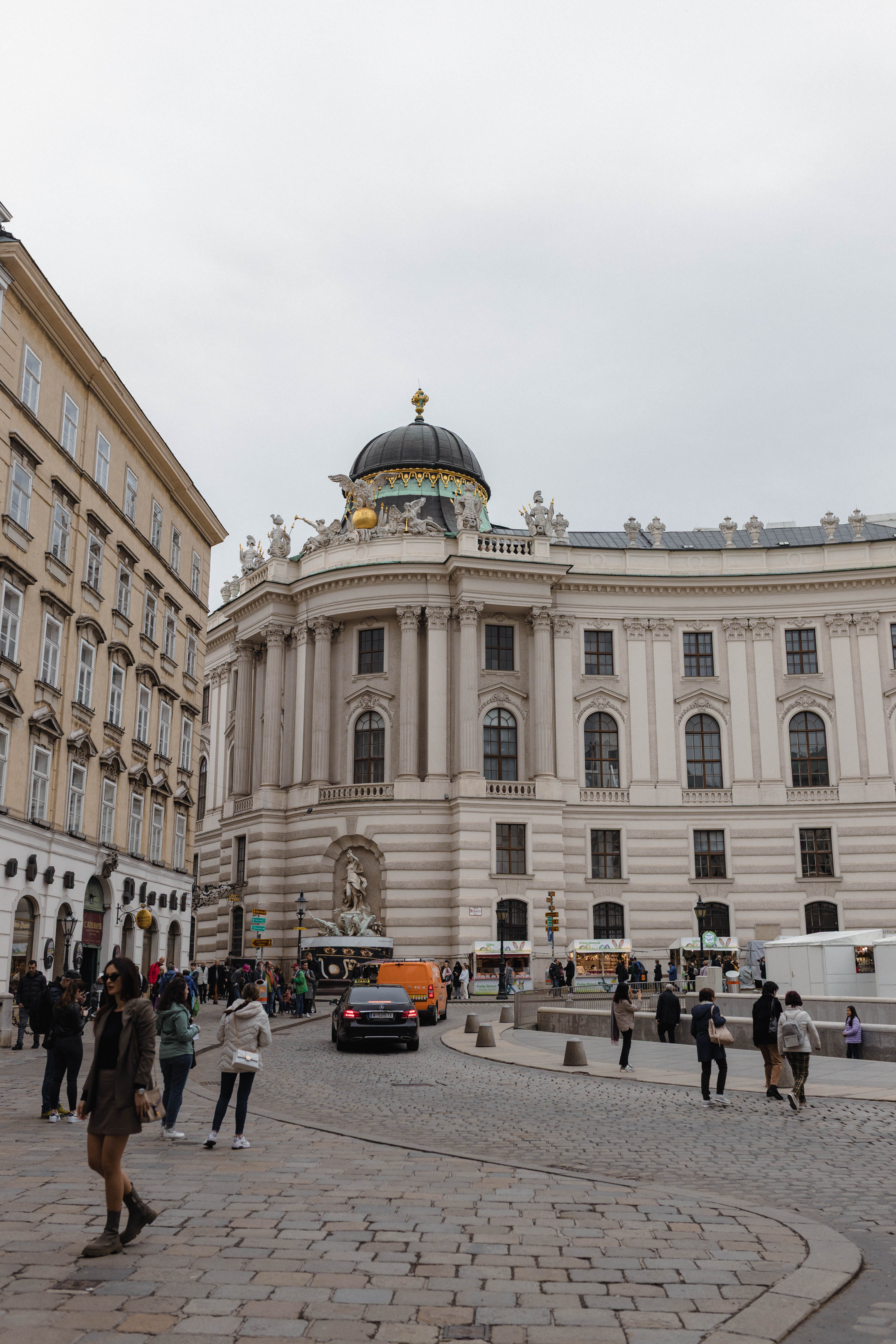 Vienna 892